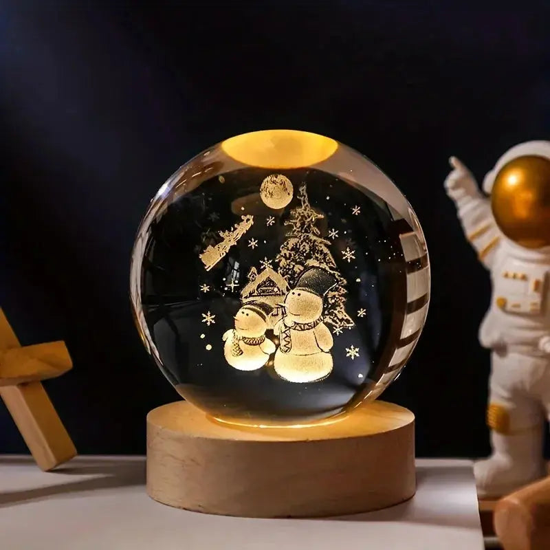 Engraved planet lamp with wooden base and USB connection