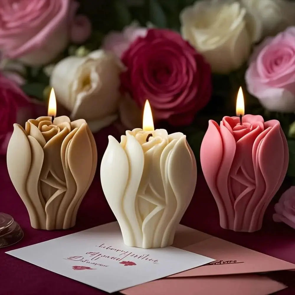 Heartfelt silicone mould in rose shape, ideal for handmade soap, wax art or scented candles.
