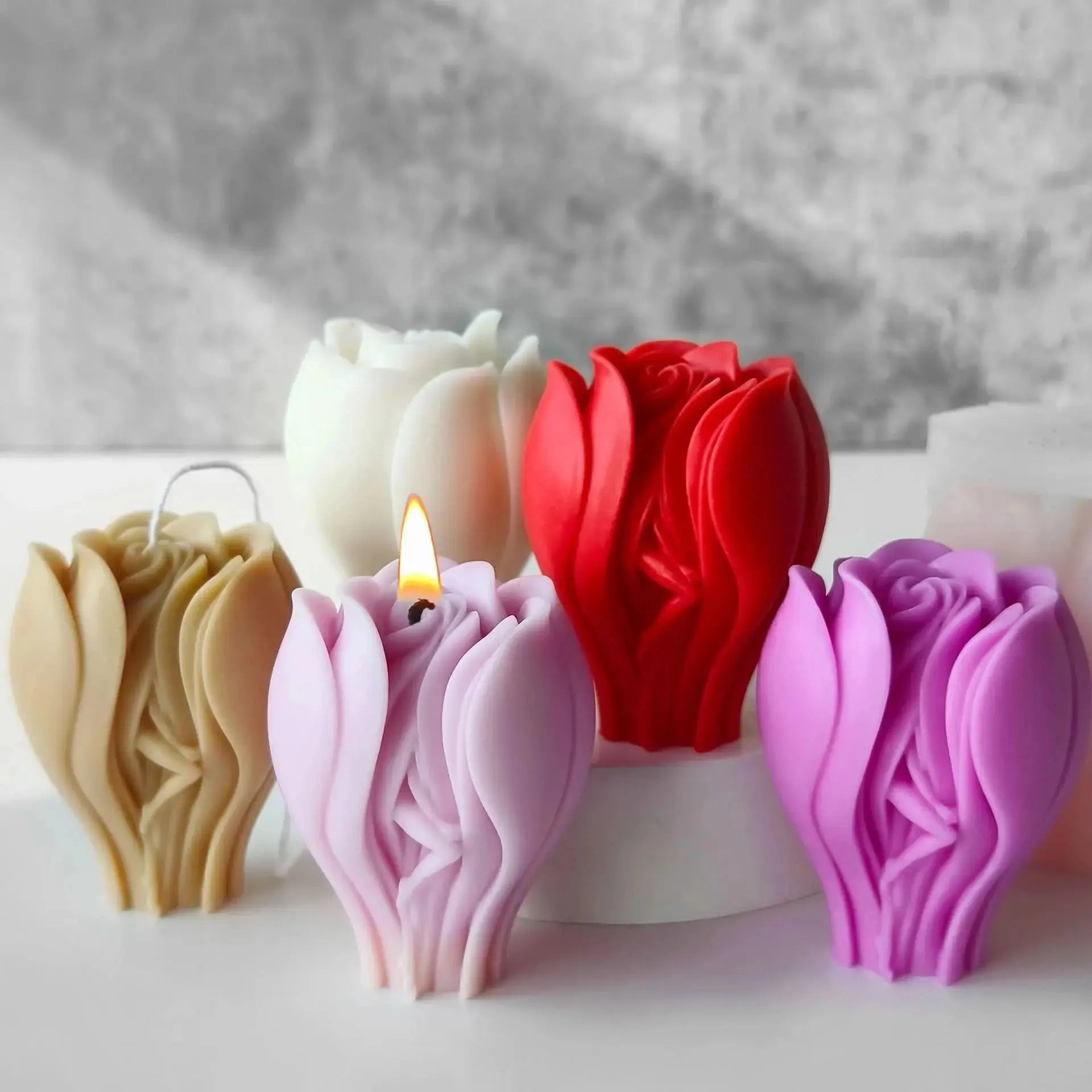 Durable 3D silicone mould for making realistic rose-shaped candles or soaps.