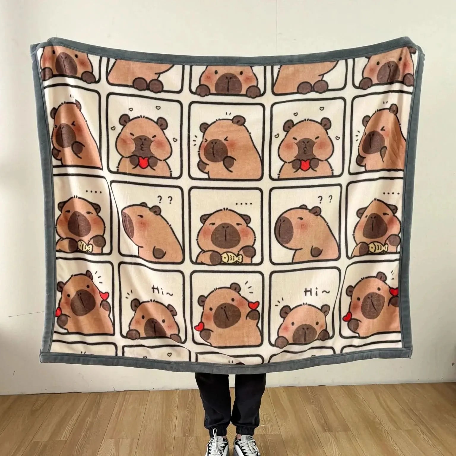 Fun and soft capybara blanket, perfect for kids, animal lovers, or casual décor.