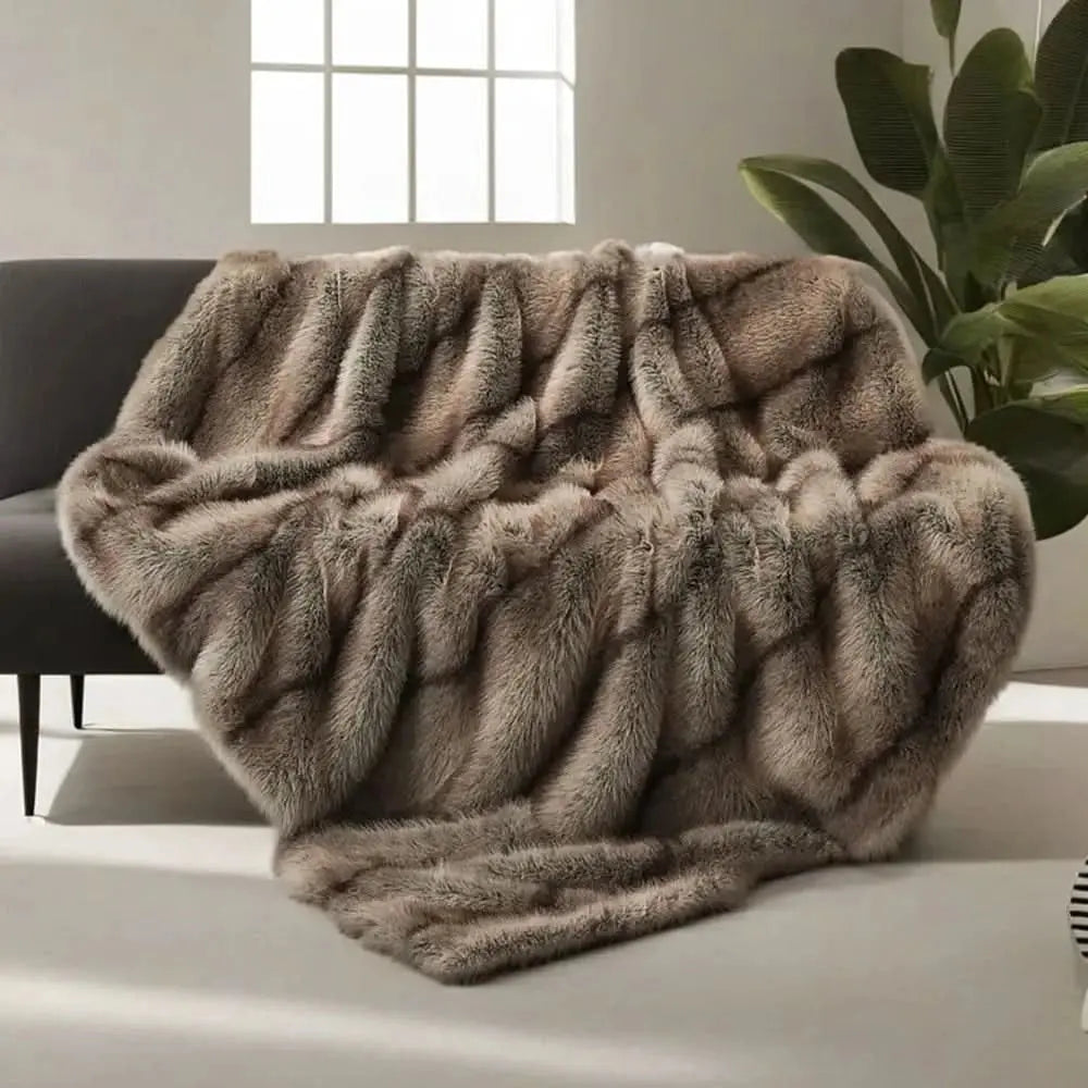 Warm and breathable fox fur bed throw