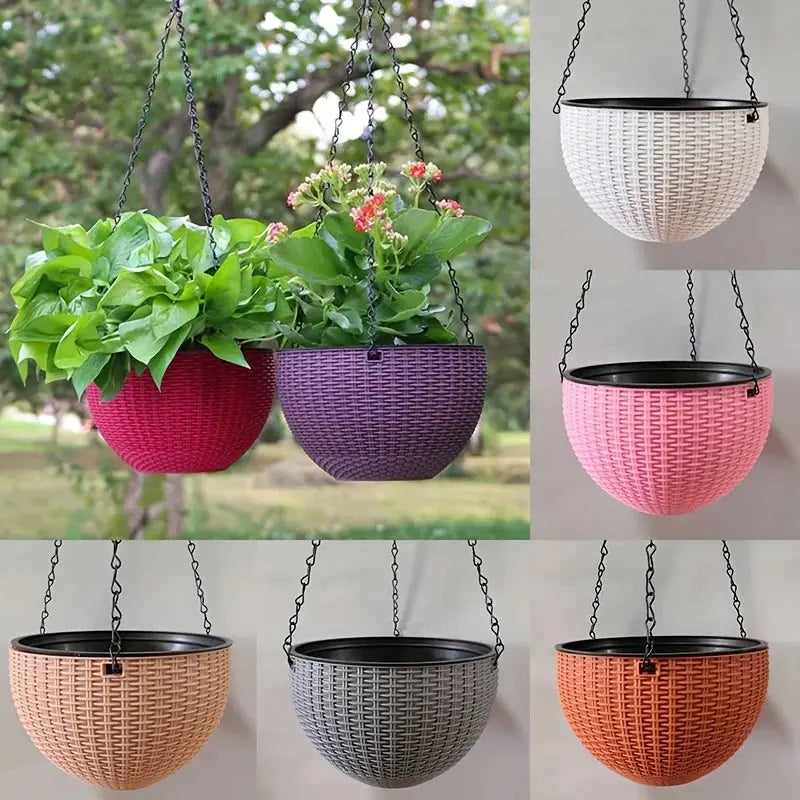 Round metal hanging plant basket for balcony décor


