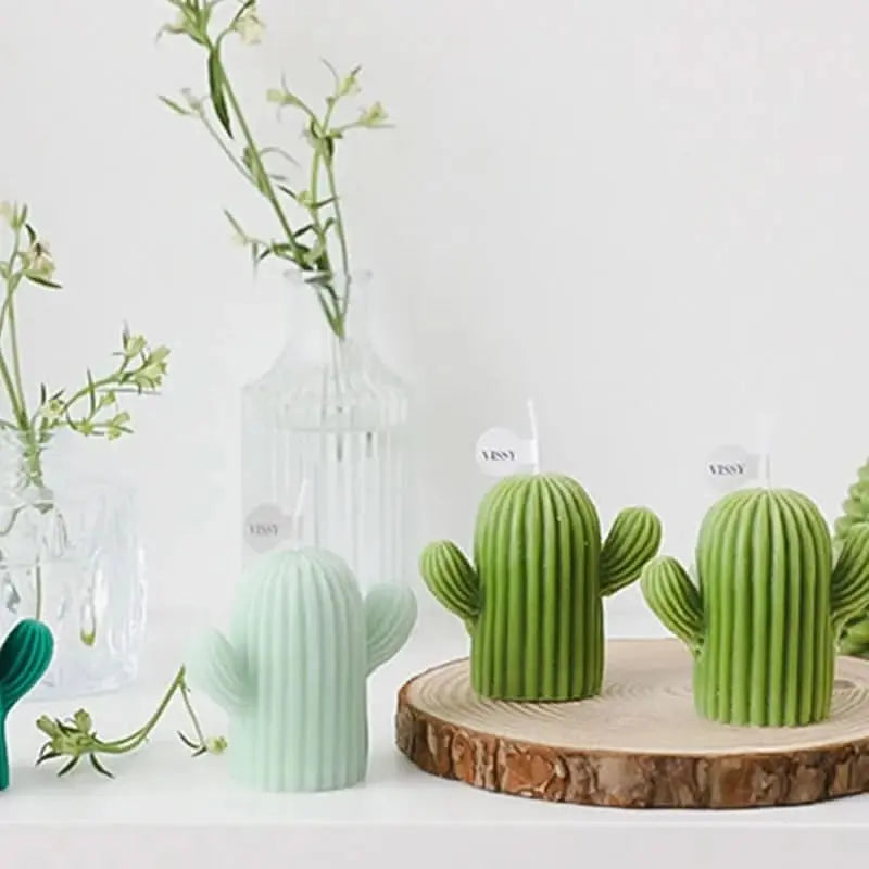 Cute cactus-shaped candle with relaxing aroma, perfect for bohemian décor lovers.