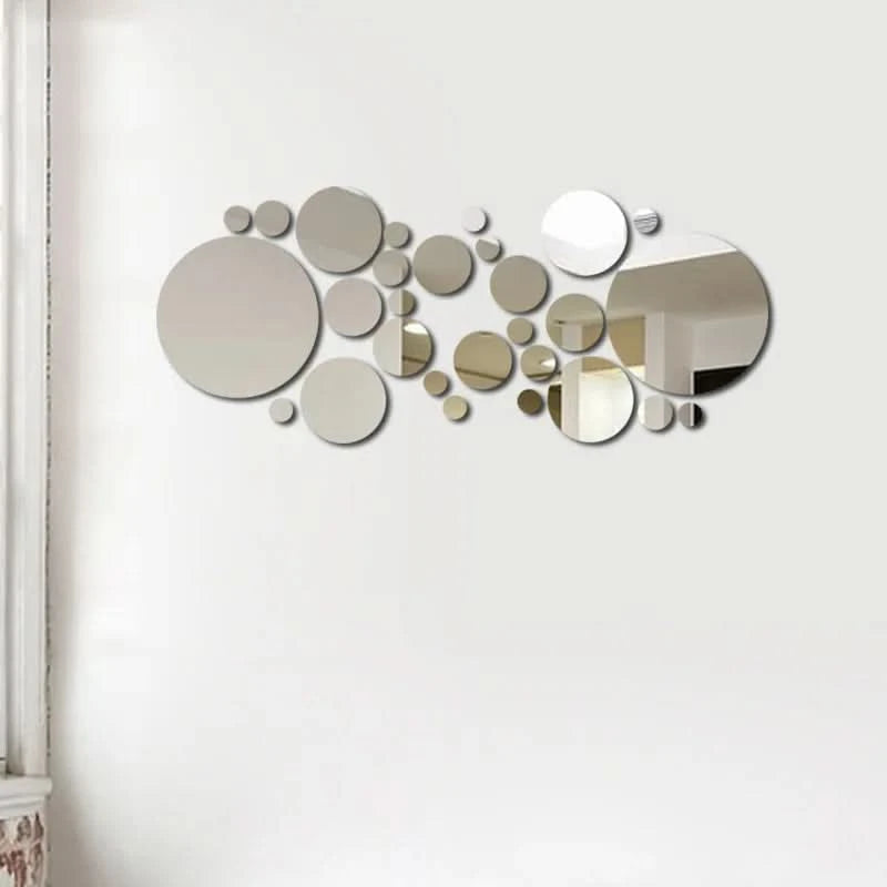 Lightweight acrylic mirror for smooth wall surfaces