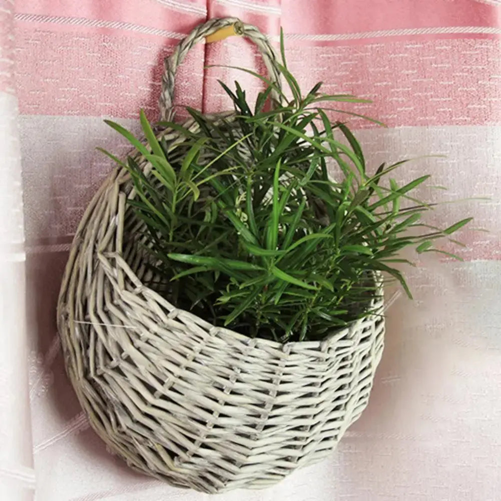 Natural woven hanging flowerpot for indoor use

